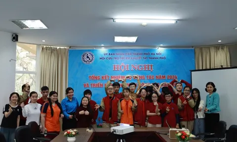 Ươm mầm giấc mơ từ những bước chân nhỏ