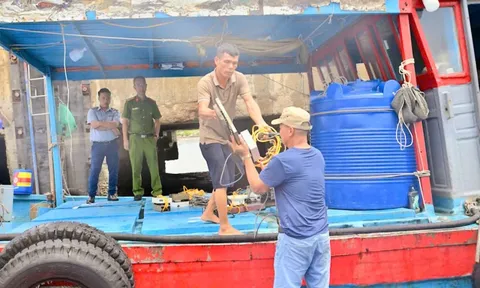 Quảng Ninh: Khởi tố vụ án 13 tàu cá tháo thiết bị giám sát hành trình để khai thác trái phép trong vùng cấm